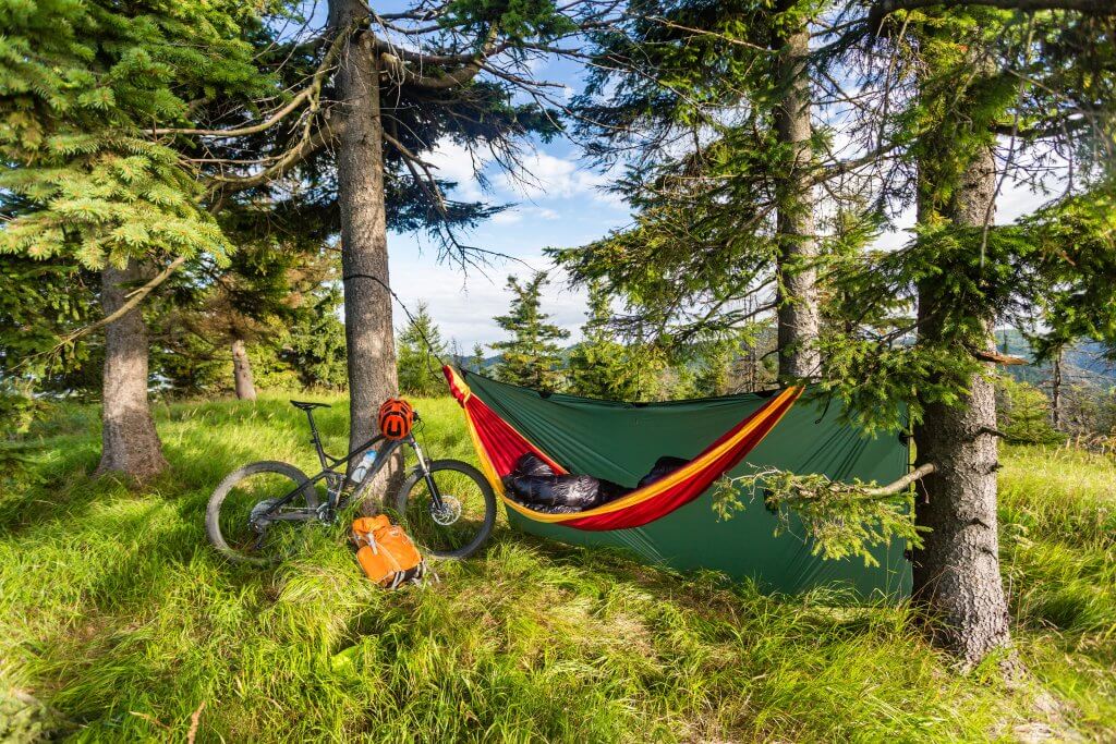 NATUREHIKE, PTT Outdoor, camping with hammock in summer woods on bike P7X54SR,