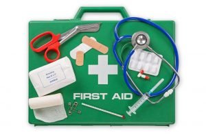 Outdoor Tips : The Ten Essentials of Camping, PTT Outdoor, first aid kit HTYDXAF,