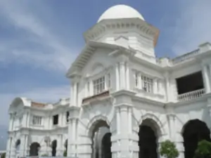 Top 10 Landmarks of Ipoh Heritage Trail | PTT Outdoor Ipoh Railway Station