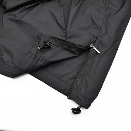 WOSAWE Hooded Windbreaker, raincover, top, cardigan, jacket, mens wear, men wear, man, women, woman, unisex, casual, windproof, water resistant, baju sejuk, winter soldier, hood, tutup kepala, raining, rainy, outer wear