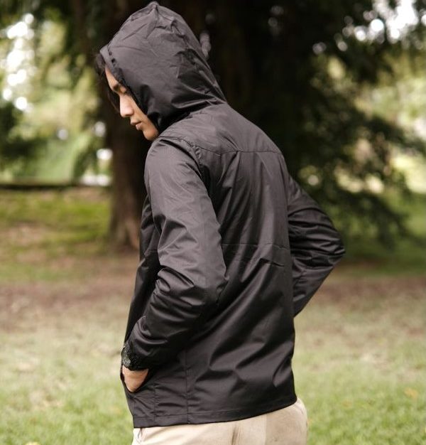 Best Gifts for Runners, PTT Outdoor, Trailblaze Hooded Windbreaker e1638331069614,