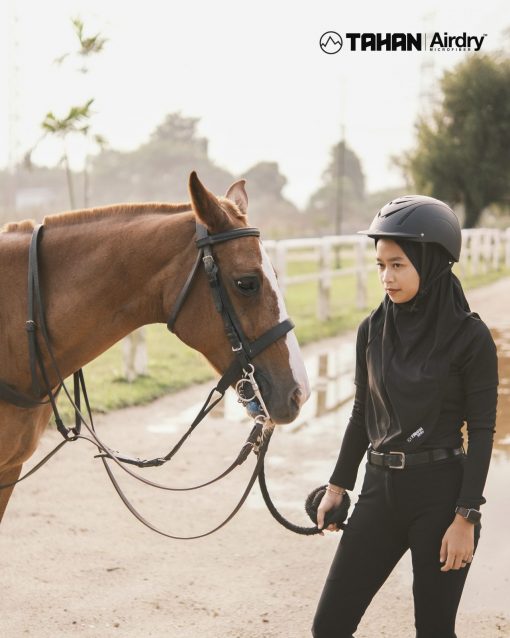 TAHAN x Airdry™ Sports Hijab, PTT Outdoor, DSCF6447Ew,
