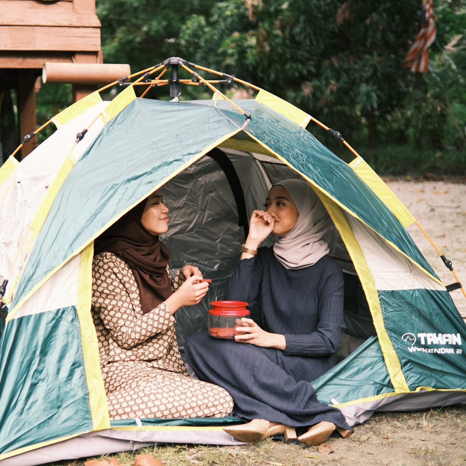 TAHAN Camping Combo Set, PTT Outdoor, Tahan Weekender Tent 2 Person,