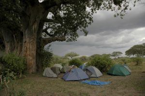 The 7 Golden Rules of Etiquette for Camping, PTT Outdoor, Tips for Camping in the Rain 1024x680 0,