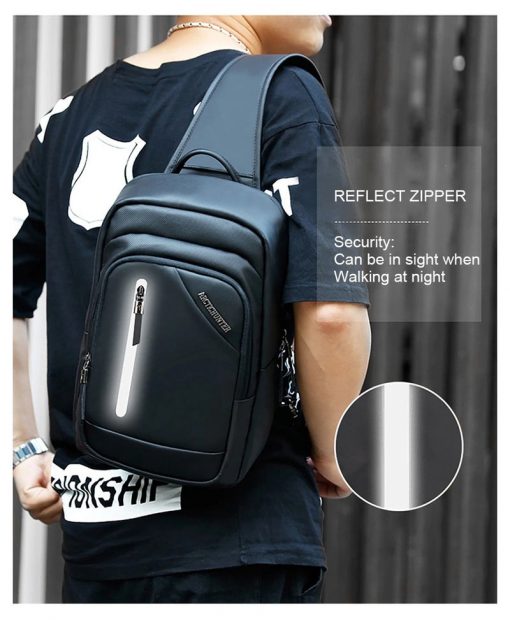 ARCTIC HUNTER i-Windz Tablet Sling Bag (9.7"), PTT Outdoor, 6 0cf1c7d4 e42c 48b9 afde,