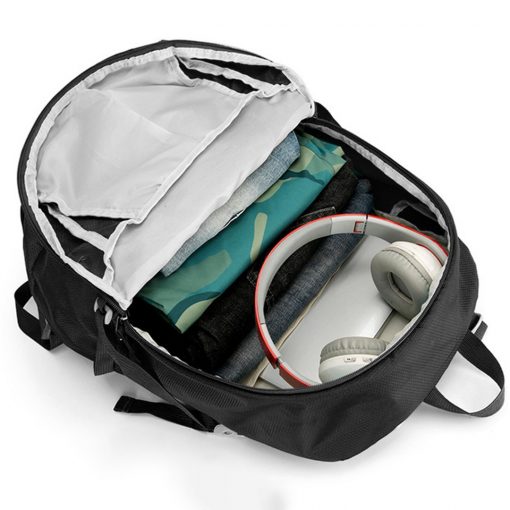 hongjing-40L-outdoor-bagpack-with-raincover-space2